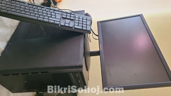 PC and monitor full setup